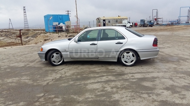 Mercedes C 220 1998, 274,000 km - 2.2 л - Bakı