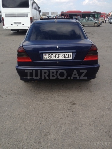 Mercedes C 220 1998, 245,000 km - 2.2 л - Bakı