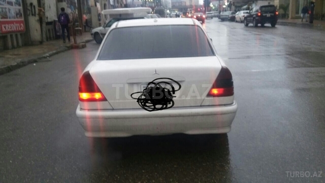 Mercedes C 230 1999, 225,464 km - 2.3 l - Bakı