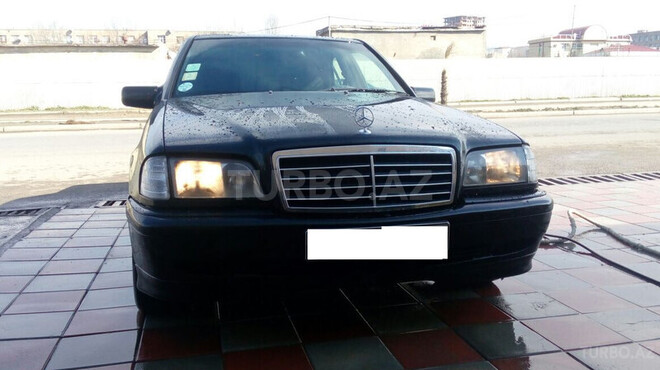 Mercedes C 220 1998, 250,000 km - 2.2 l - Bakı