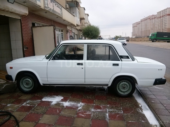 LADA (VAZ) 2107 2005, 152,000 km - 1.6 l - Bakı