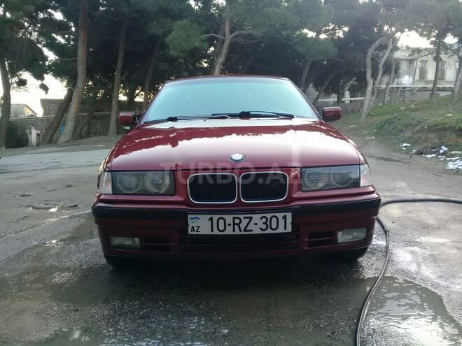 BMW 320 1993, 160,000 km - 2.0 l - Bakı