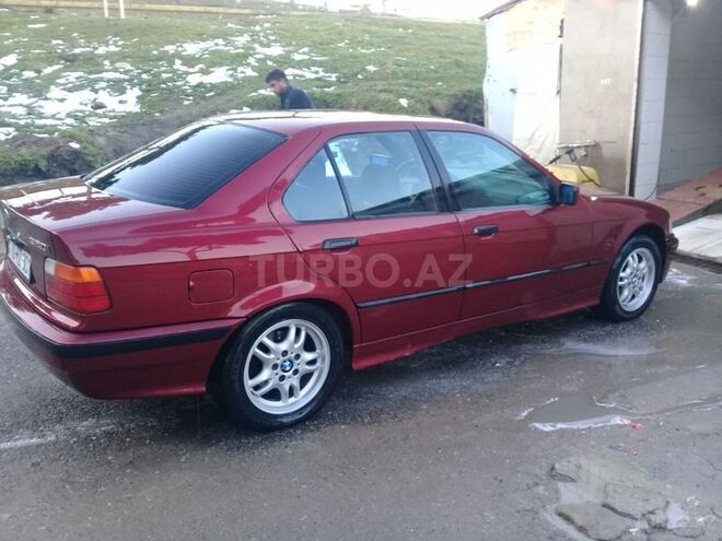 BMW 320 1993, 160,000 km - 2.0 l - Bakı