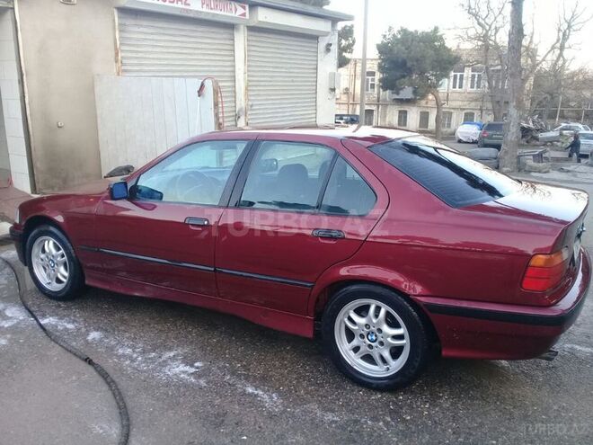 BMW 320 1993, 160,000 km - 2.0 l - Bakı