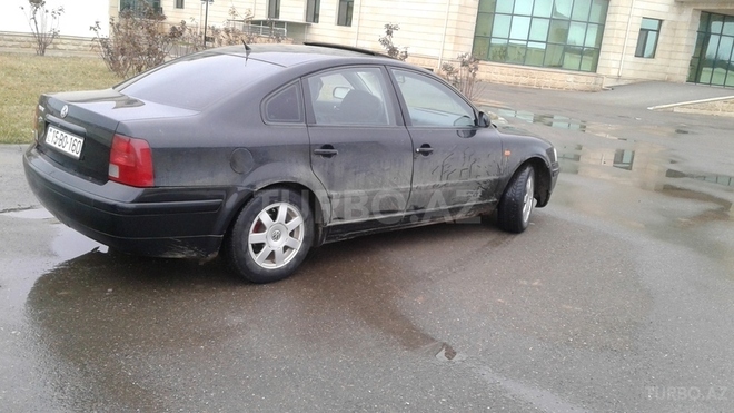 Volkswagen Passat 1997, 250,000 km - 1.4 l - Cəlilabad