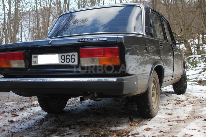 LADA (VAZ) 2107 2010, 135,000 km - 1.6 l - Bakı