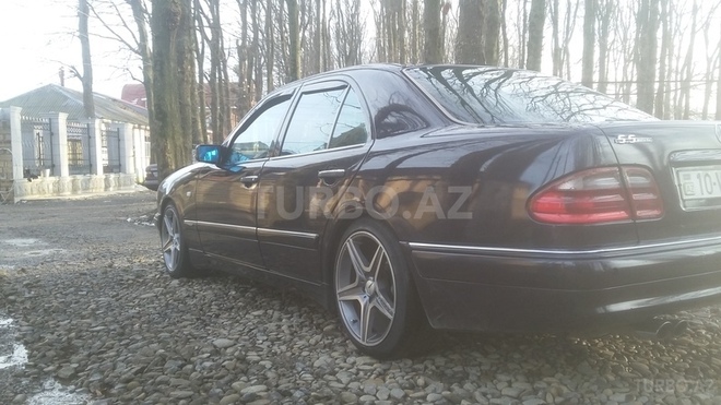 Mercedes  1998, 180,000 km - 6.3 l - Bakı