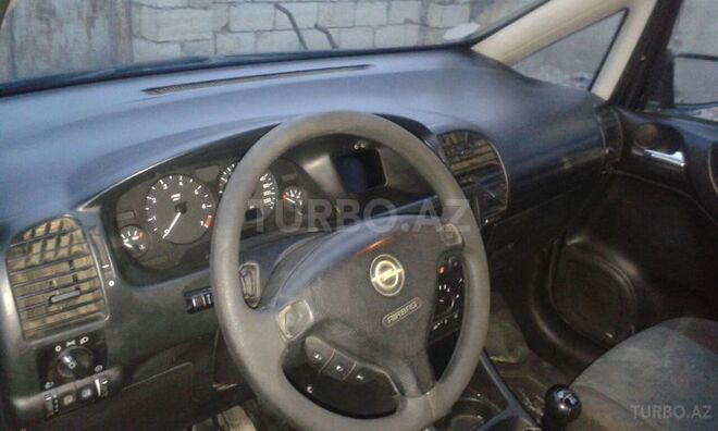 Opel Zafira 1999, 315,238 km - 1.8 л - Xudat