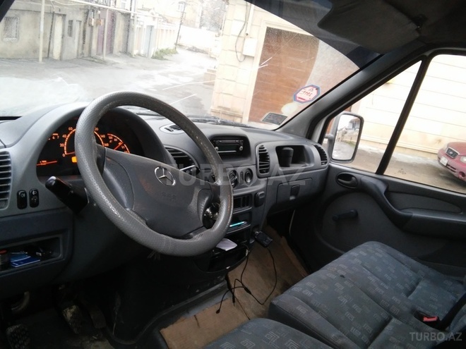 Mercedes Sprinter 308 2004, 380,000 km - 2.2 l - Bakı