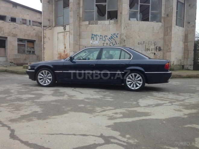BMW 735 1998, 278,000 km - 3.5 l - Bakı