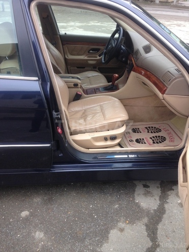 BMW 735 1998, 278,000 km - 3.5 l - Bakı