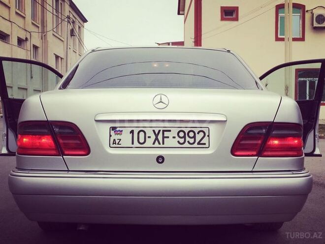 Mercedes E 230 1997, 250,000 km - 2.3 l - Bakı