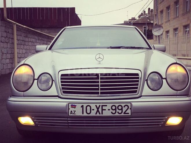 Mercedes E 230 1997, 250,000 km - 2.3 l - Bakı