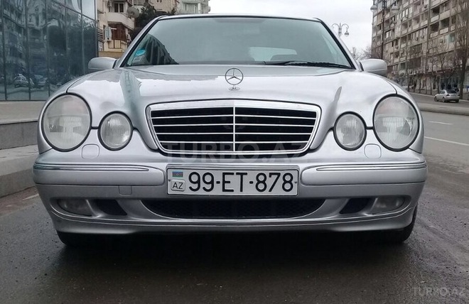 Mercedes E 240 2000, 208,232 km - 2.4 л - Bakı