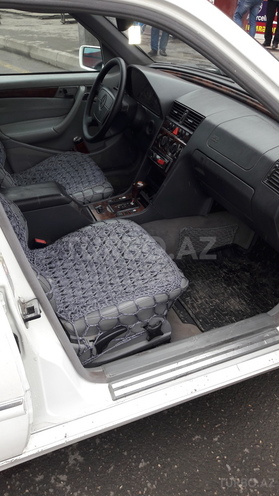 Mercedes C 230 1999, 215,852 km - 2.3 l - Bakı