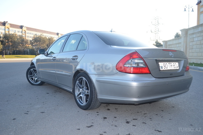 Mercedes E 220 2008, 210,000 km - 2.2 l - Bakı
