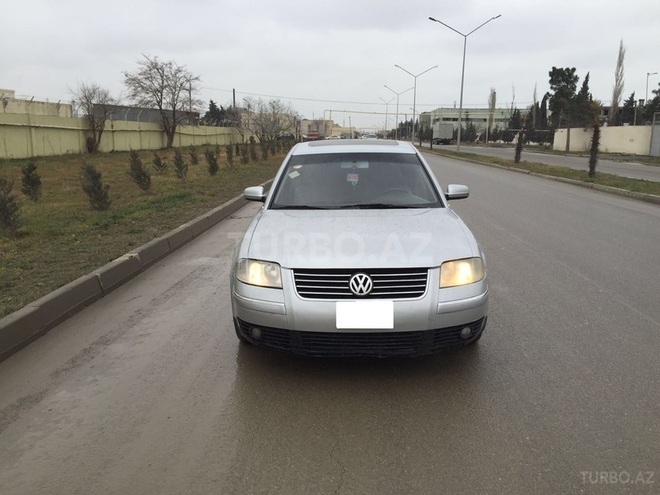 Volkswagen Passat 2001, 230,000 km - 1.8 l - Sumqayıt