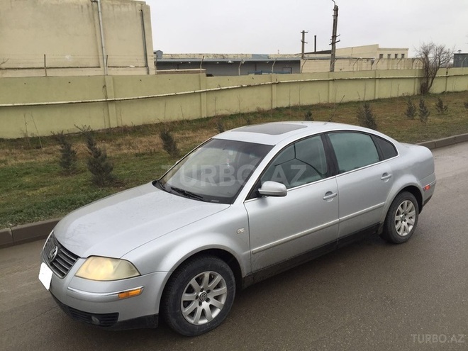 Volkswagen Passat 2001, 230,000 km - 1.8 l - Sumqayıt