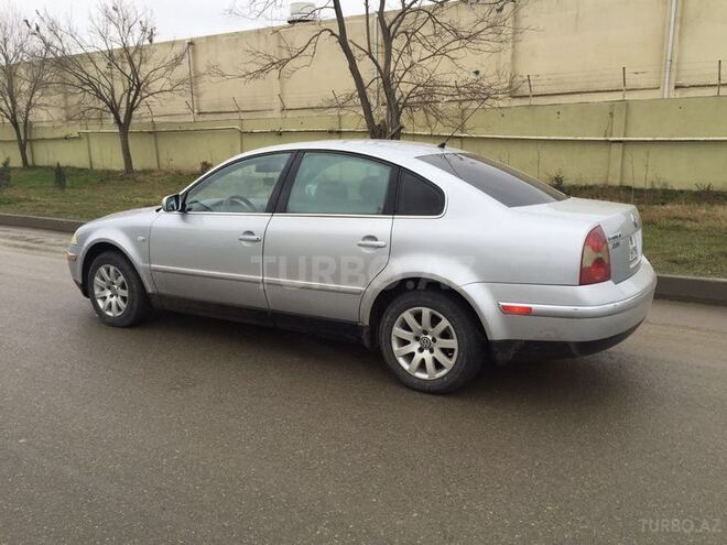 Volkswagen Passat 2001, 230,000 km - 1.8 l - Sumqayıt