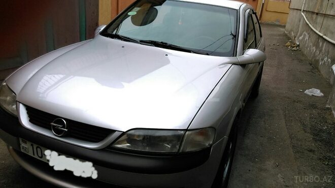 Opel Vectra 1998, 250,000 km - 1.8 l - Bakı
