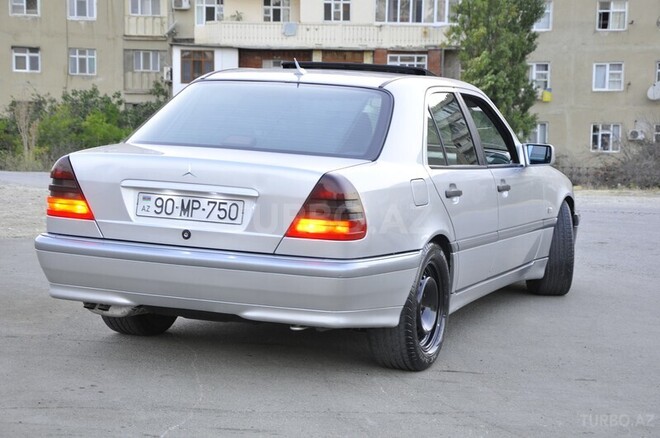 Mercedes C 280 1999, 250,000 km - 2.8 l - Bakı