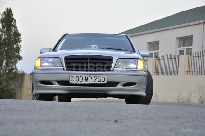 Mercedes C 280 1999, 250,000 km - 2.8 l - Bakı
