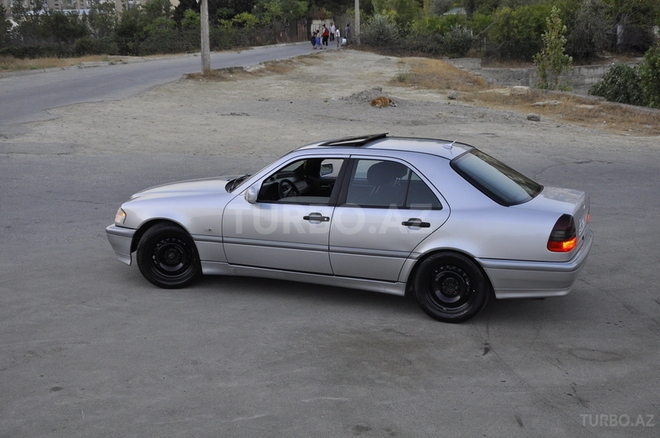 Mercedes C 280 1999, 250,000 km - 2.8 l - Bakı
