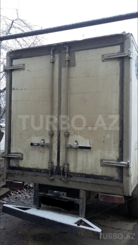 Isuzu NPR 66 L 1998, 300,000 km - 0.4 л - Quba