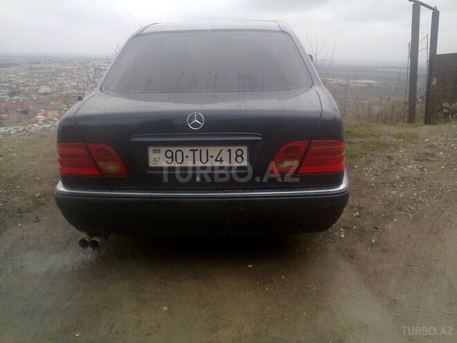 Mercedes E 280 1997, 250,000 km - 2.8 l - Bakı