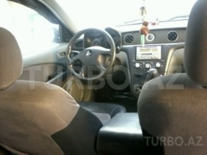 Mitsubishi Airtrek 2002, 210,000 km - 2.0 l - Bakı