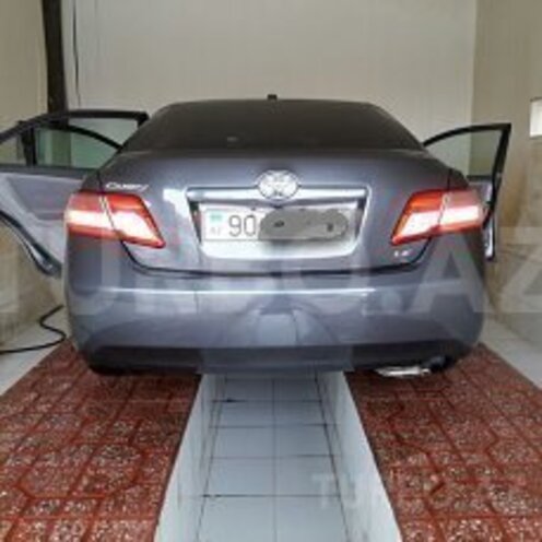 Toyota Camry 2011, 72,000 km - 2.5 l - Şabran