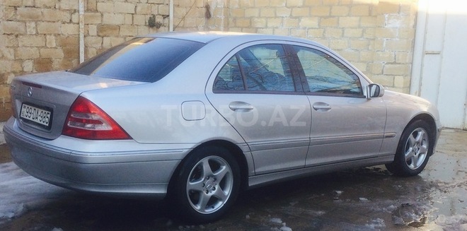Mercedes C 200 2003, 265,000 km - 0.2 l - Bakı