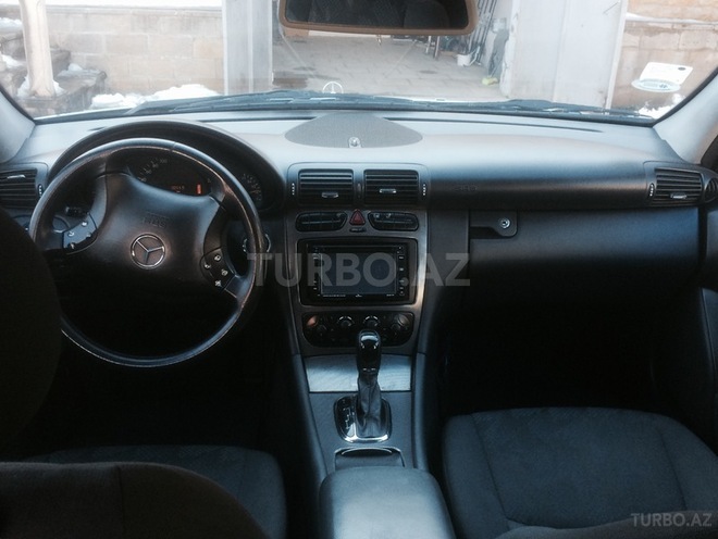 Mercedes C 200 2003, 265,000 km - 0.2 l - Bakı