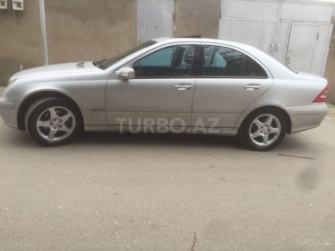 Mercedes C 200 2003, 265,000 km - 0.2 l - Bakı