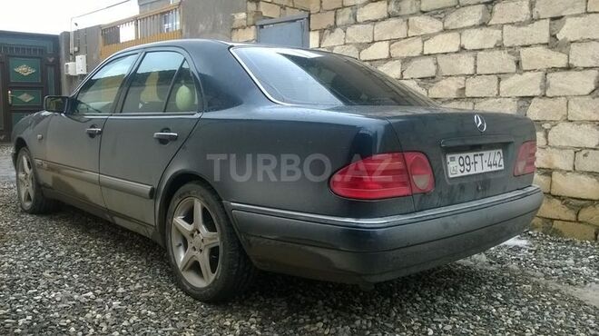 Mercedes E 230 1997, 220,350 km - 2.3 л - Bakı