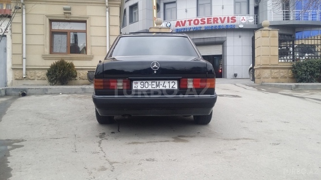 Mercedes 190 1990, 290,000 km - 2.0 л - Bakı