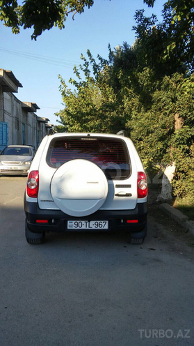 Chevrolet Niva 2014, 90,000 km - 1.7 л - Bakı