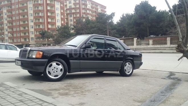 Mercedes 190 1990, 290,000 km - 2.0 л - Bakı