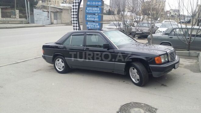 Mercedes 190 1990, 290,000 km - 2.0 л - Bakı