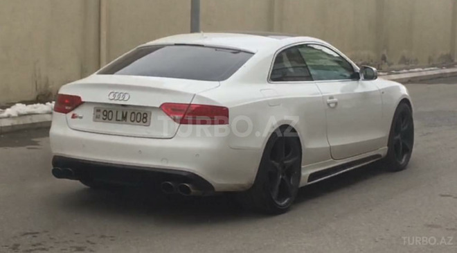 Audi S5 2010, 76,000 km - 4.2 l - Bakı