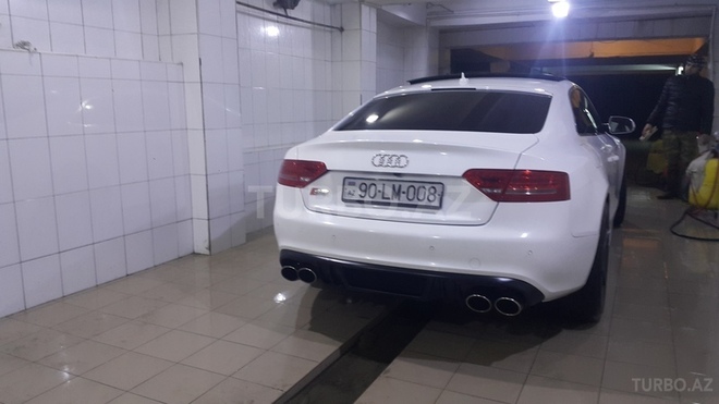 Audi S5 2010, 76,000 km - 4.2 l - Bakı