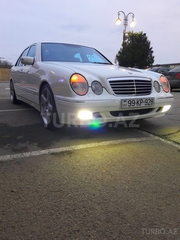 Mercedes E 320 2000, 138,200 km - 3.2 l - Bakı