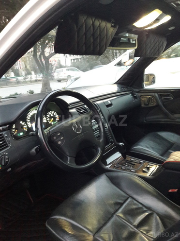 Mercedes E 320 2000, 138,200 km - 3.2 l - Bakı