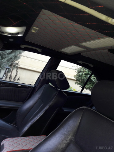 Mercedes E 320 2000, 138,200 km - 3.2 l - Bakı