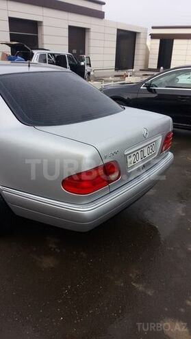 Mercedes E 200 1997, 182,300 km - 2.0 l - Gəncə