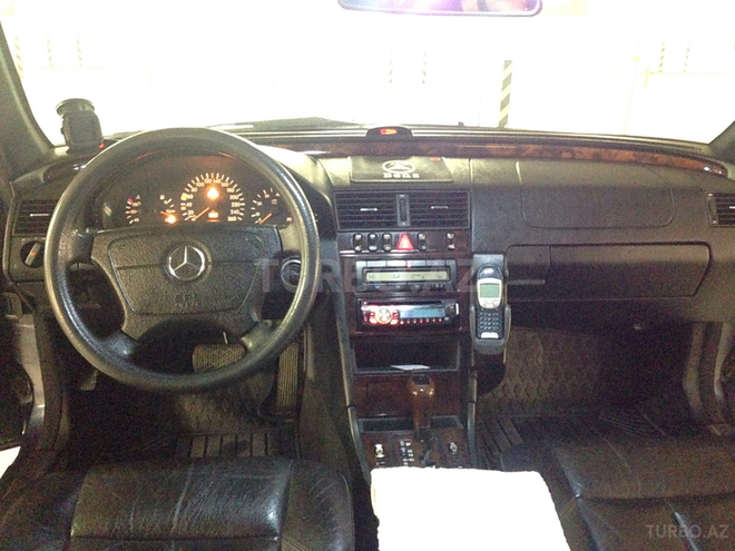Mercedes C 230 1998, 208,656 km - 2.3 l - Bakı