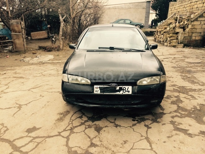Ford Mondeo 1994, 28,589 km - 1.8 l - Xırdalan