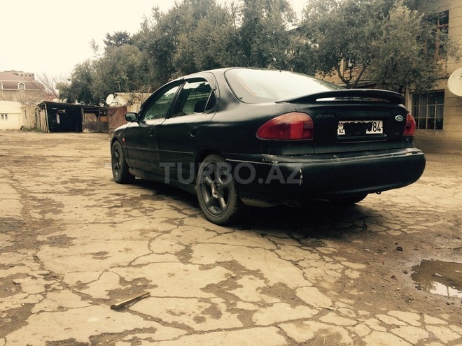 Ford Mondeo 1994, 28,589 km - 1.8 l - Xırdalan