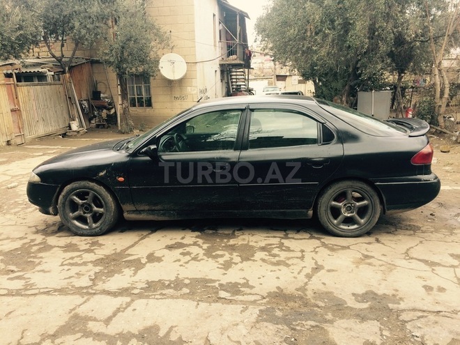 Ford Mondeo 1994, 28,589 km - 1.8 l - Xırdalan