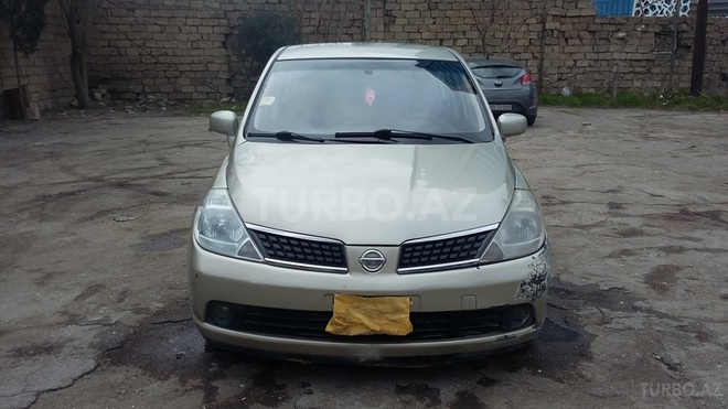 Nissan Tiida 2007, 180,000 km - 1.6 л - Bakı